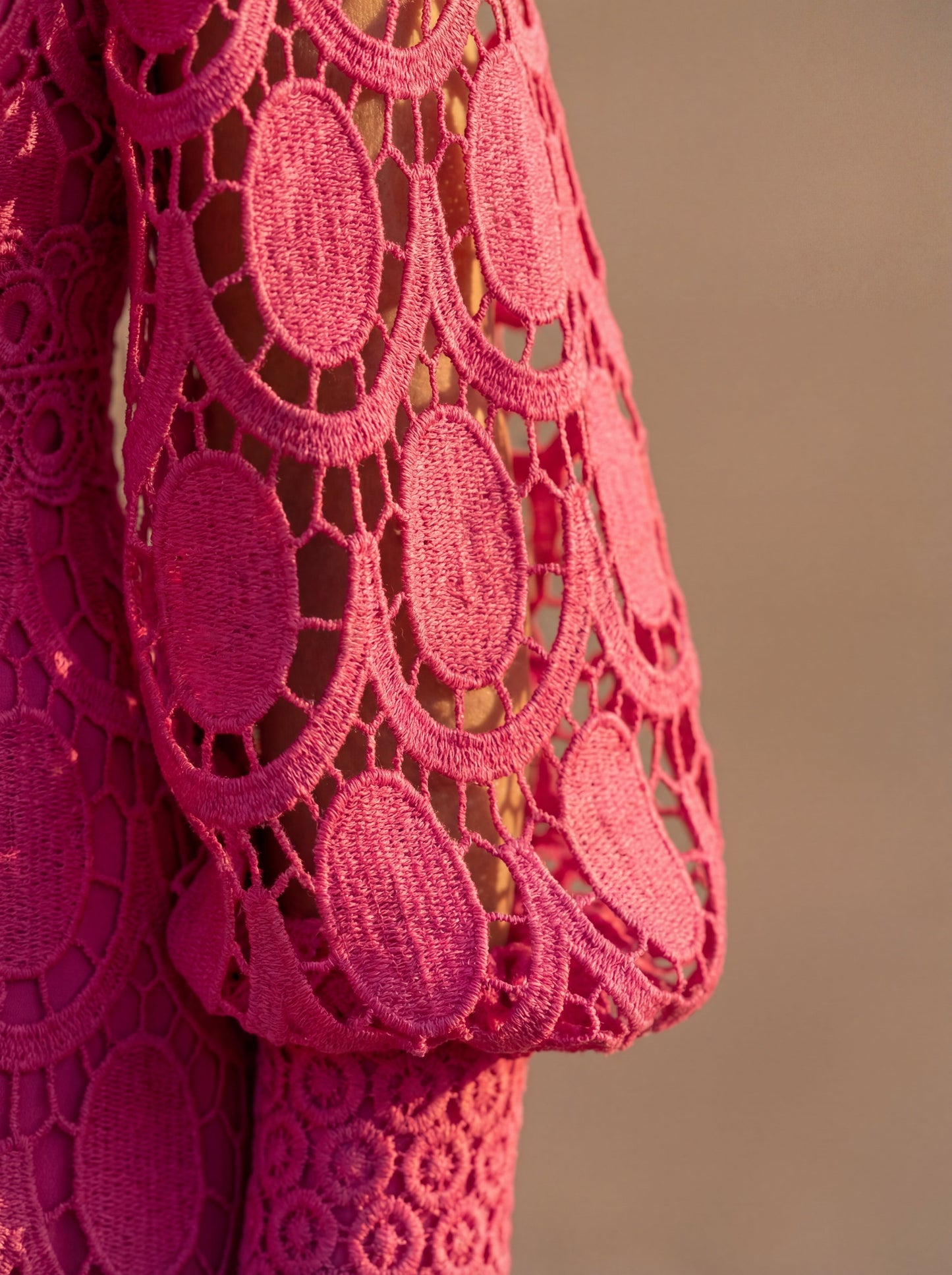 CARMONA — Robe en Dentelle Printanière