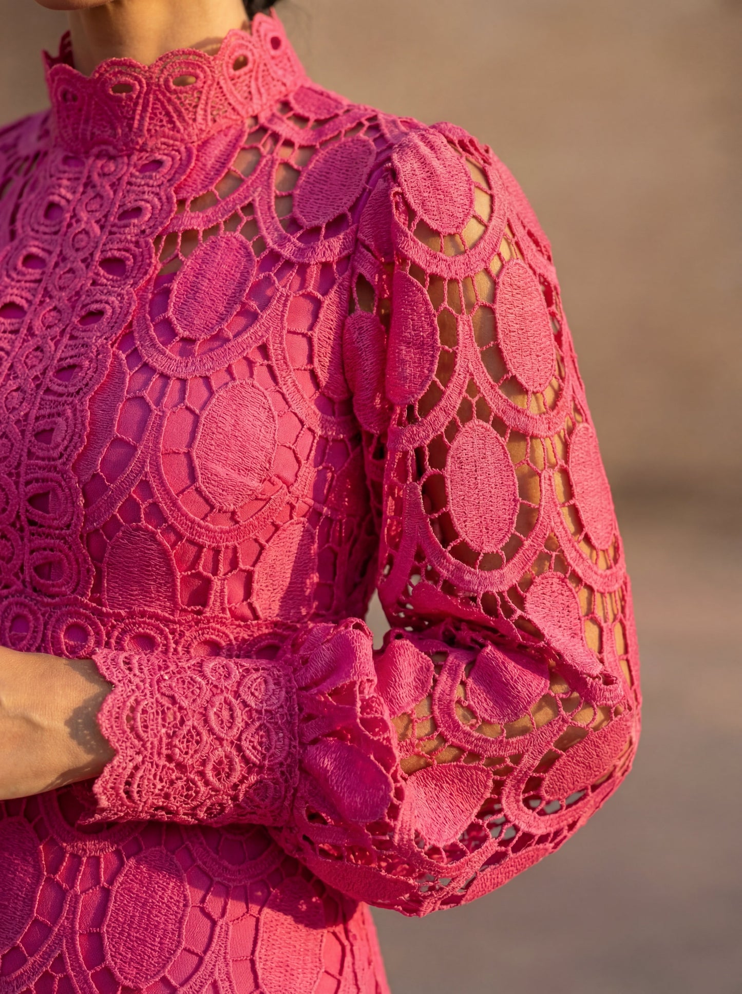 CARMONA — Robe en Dentelle Printanière